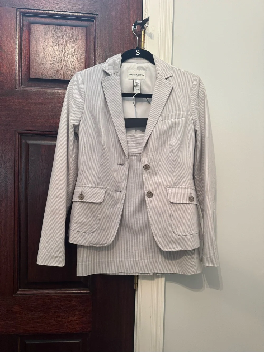 Banana Republic Womens Light Gray Blazer Jacket and Skirt Set - Picture 1 of 5